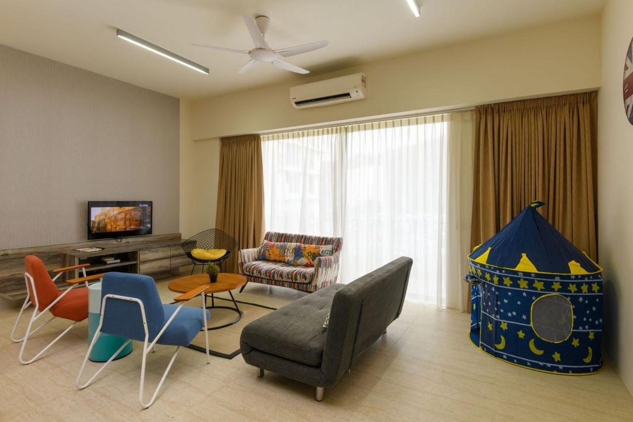 By The Sea Beach Front Apartment Batu Ferringhi Eksteriør bilde