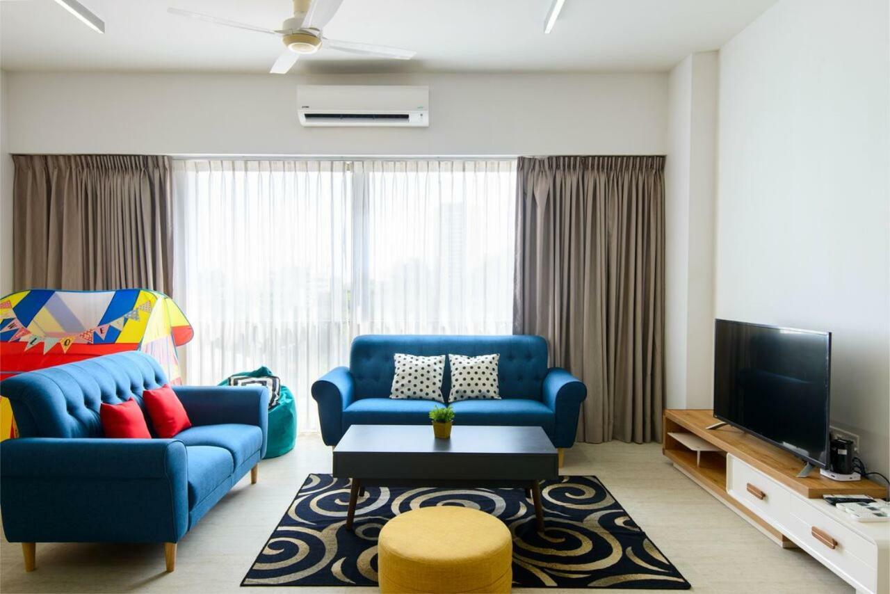 By The Sea Beach Front Apartment Batu Ferringhi Eksteriør bilde