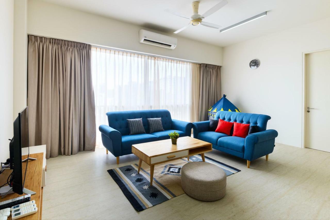 By The Sea Beach Front Apartment Batu Ferringhi Eksteriør bilde