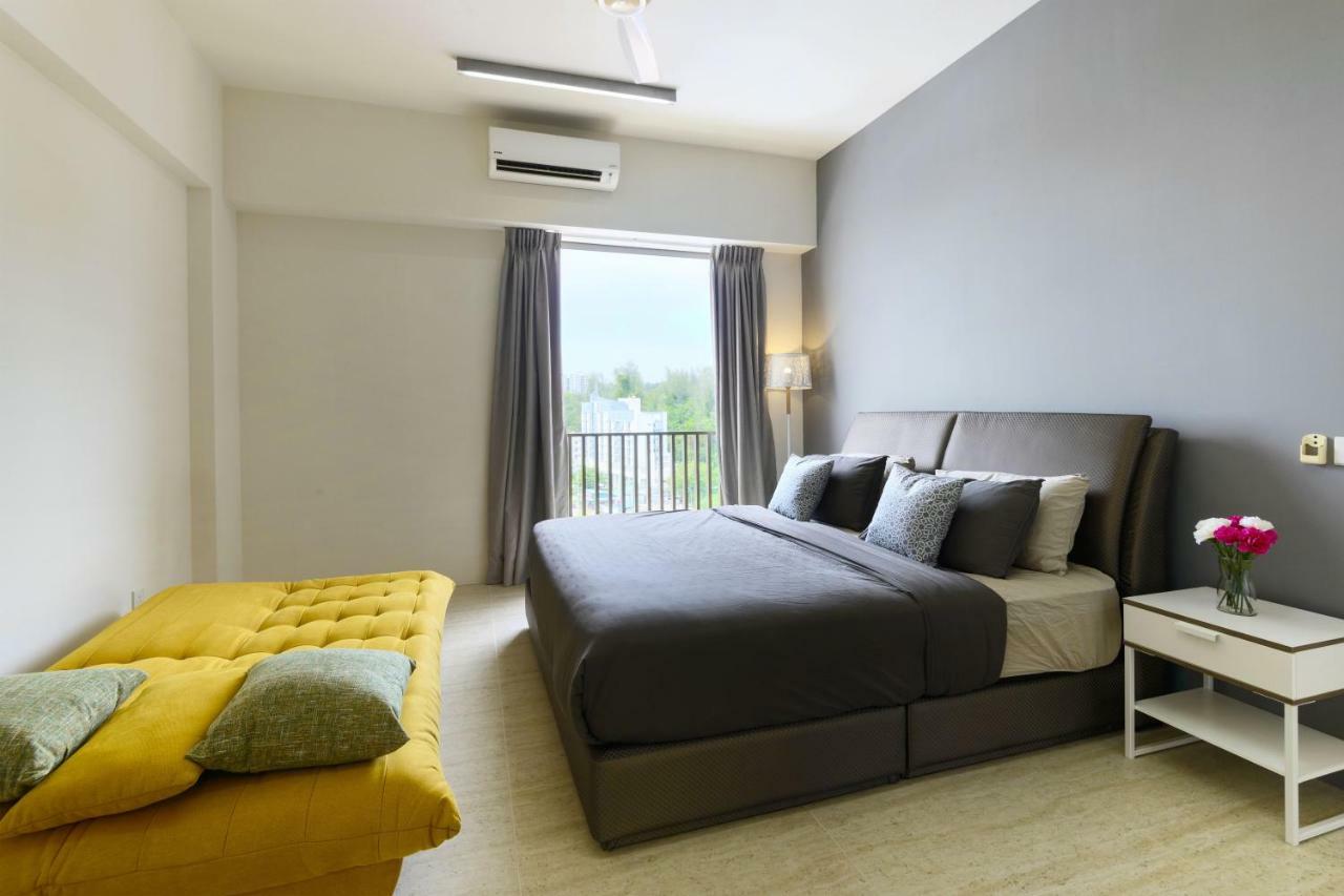 By The Sea Beach Front Apartment Batu Ferringhi Eksteriør bilde
